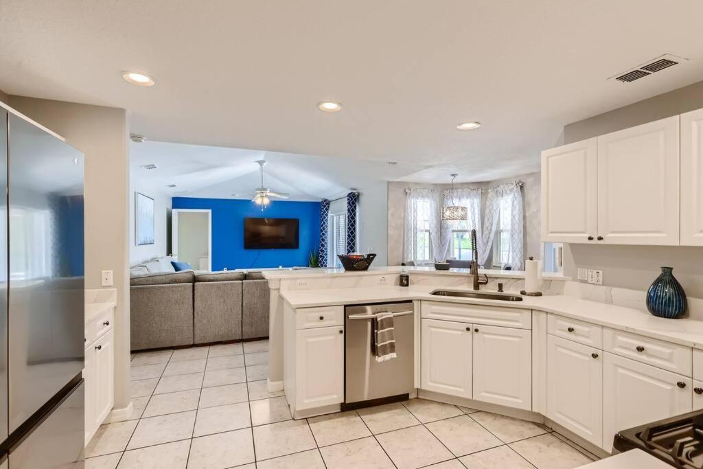 New Modern Relaxing 4 Bedroom Pool Villa Near Disney'S Parks Davenport Exterior photo